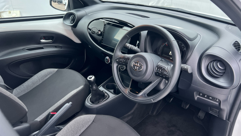 Toyota Aygo X 1.0 VVT-i Pure 5dr Petrol Hatchback